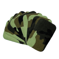 Nažehľovacie záplaty malé 10 ks v balení - maskáčová Nažehľovacie záplaty malé 10 ks v balení - maskáčová